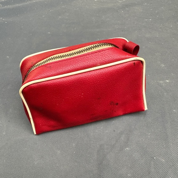 Vintage 1960's Travel Iron with red vinyl travel zip case AND original paperwork - Picture 11 of 15